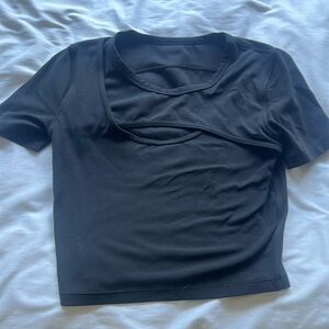 Black lululemon short sleeve workout crop top